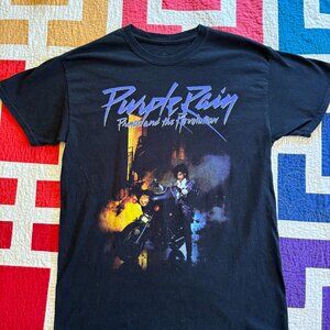 Prince Purple Rain Size M tshirt official and approved from the Prince Estate